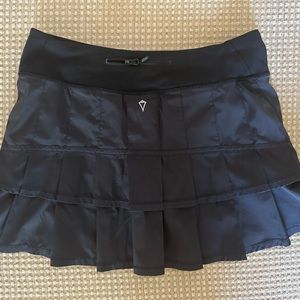 Girls size 12 Lululemon Ivivva Black Athletic Skirt